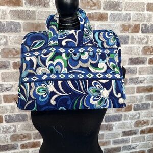 Vera Bradley Travel Organizer Cosmetic bag in RETIRED Mediterranean Blue